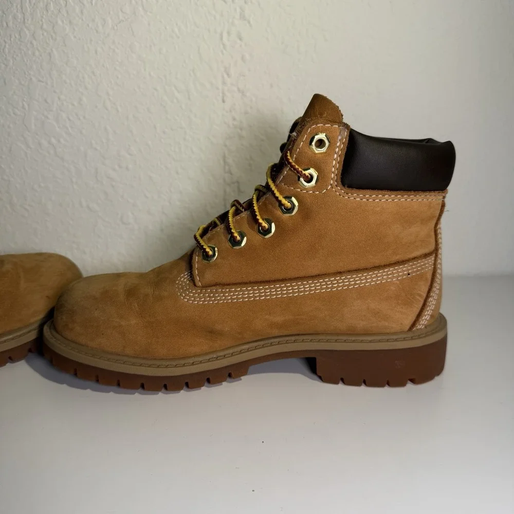 Timberland 12709 Wheat Nubuck Lace Up Boots Youth US Size‎ 1.5M